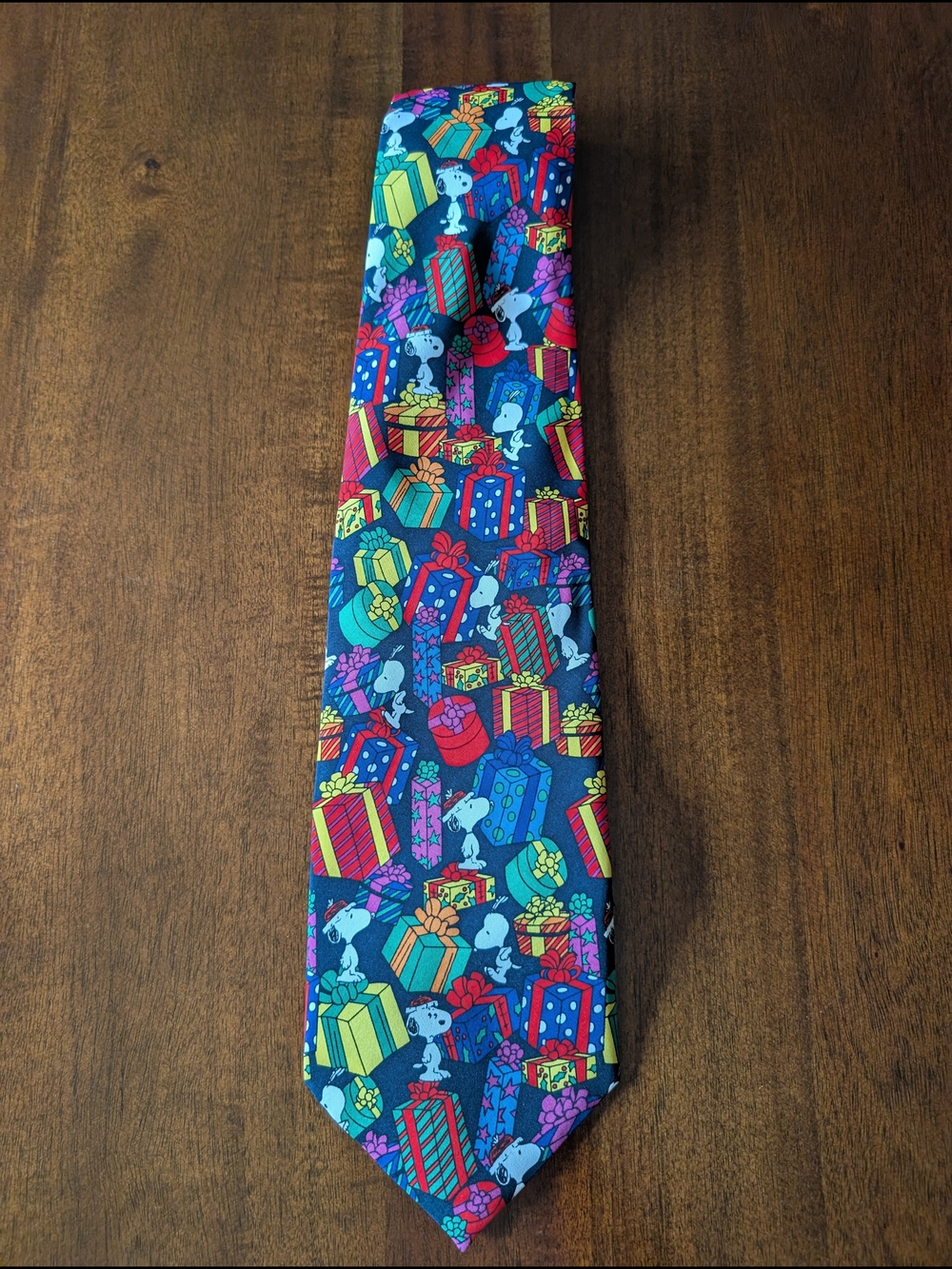🎄 Vintage Peanuts Snoopy Christmas Tie - 100% Crepe de Chine 🎄